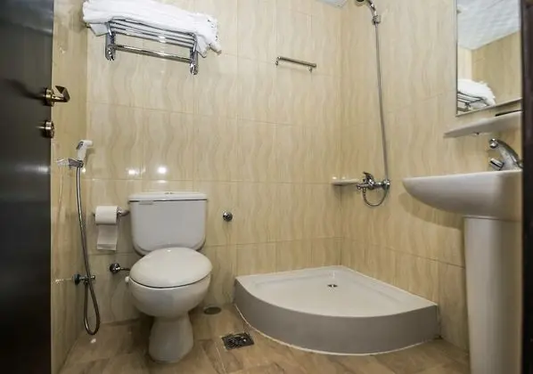 Economy Dört Kişilik Oda, 1 Yatak Odası, Sigara İçilebilir, Şehir Manzaralı