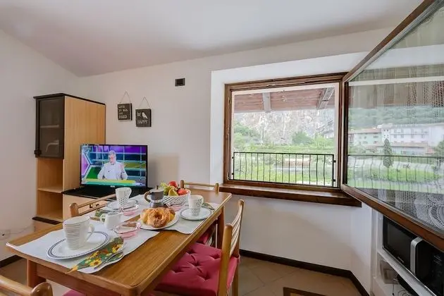 Family Apart Daire, 1 Çift Kişilik Yatak ve Çekyat (Al Fiume 1)