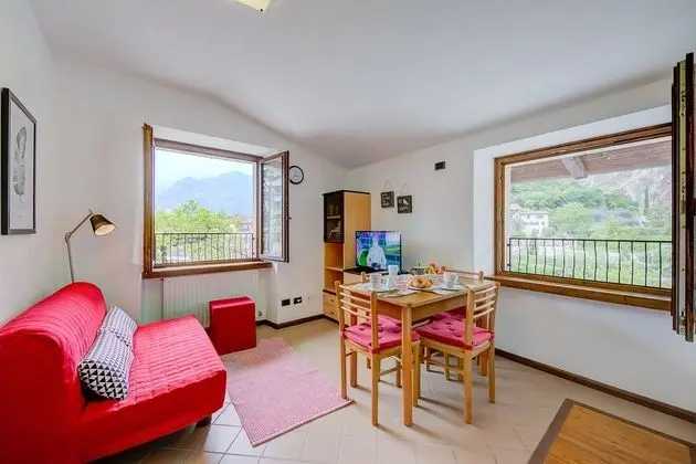 Family Apart Daire, 1 Çift Kişilik Yatak ve Çekyat (Al Fiume 1)