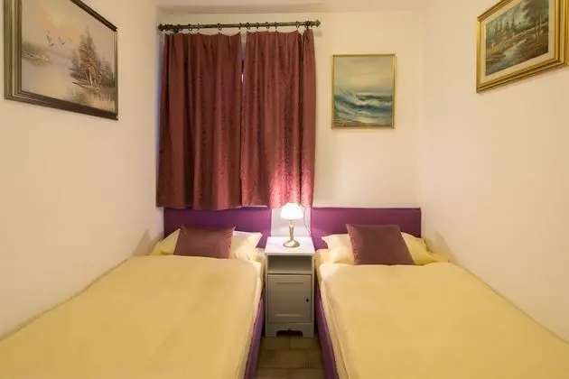 Family Oda, 2 Yatak Odası, Sigara İçilmez, Bahçe Manzaralı