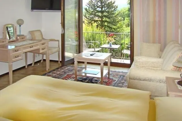 Standard Tek Büyük veya İki Ayrı Yataklı Oda, Balkon