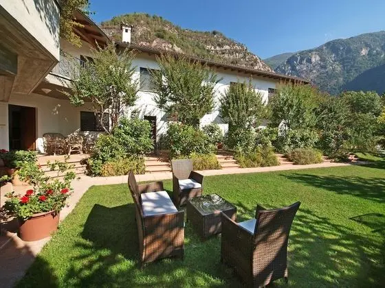 Standard Tek Büyük veya İki Ayrı Yataklı Oda, Balkon