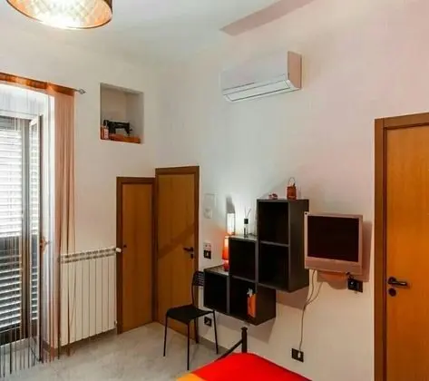 Family Oda, Özel Banyo, Kule (Rossa)