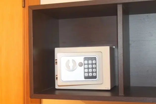 Standard Tek Büyük Yataklı Oda, Balkon, Kule (Gialla)
