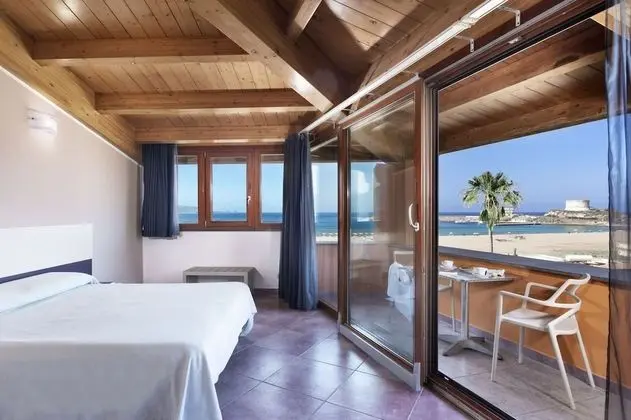 Deluxe Tek Büyük veya İki Ayrı Yataklı Oda, Deniz Manzaralı