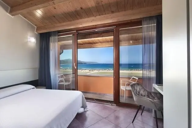 Deluxe Tek Büyük veya İki Ayrı Yataklı Oda, Deniz Manzaralı
