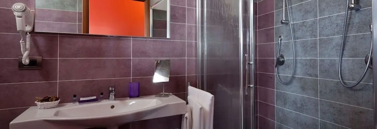 Deluxe Tek Büyük veya İki Ayrı Yataklı Oda, Deniz Manzaralı