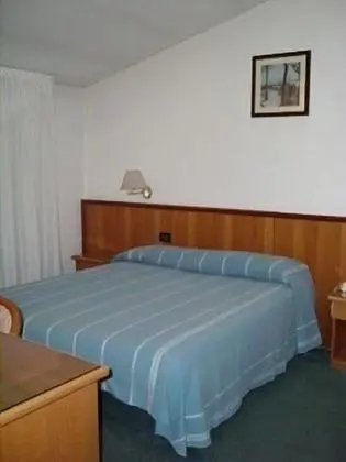 Üç Kişilik Oda, Özel Banyo