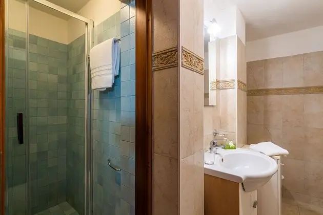 Tek Büyük Yataklı Oda (4th floor)