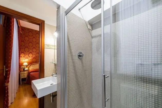 Tek Büyük Yataklı Oda (4th floor)