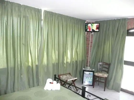 Tek Büyük Yataklı Oda