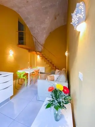 Apart Daire, Bahçe Manzaralı (2)