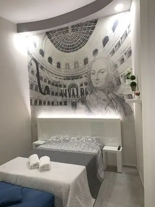 Comfort Tek Büyük Yataklı Oda, Şehir Manzaralı