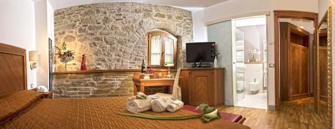 Tek Büyük veya İki Ayrı Yataklı Oda