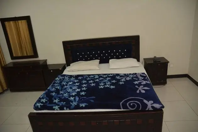 Standard Tek Büyük Yataklı Oda