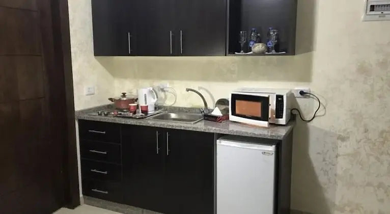 Üç Kişilik Oda