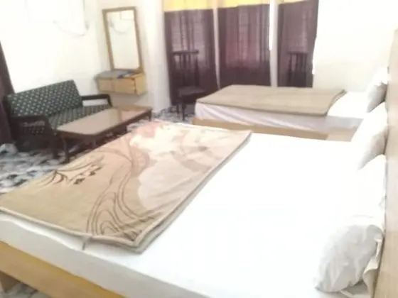 Standard Üç Kişilik Oda