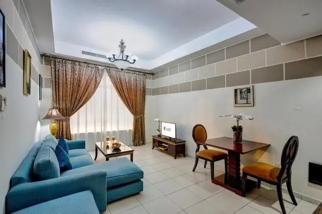 Family Tek Büyük veya İki Ayrı Yataklı Oda