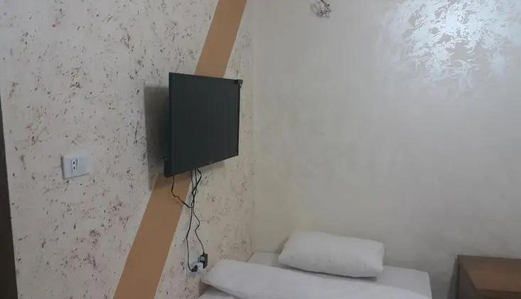 Basic Büyük Yataklı Tek Kişilik Oda, 1 Çift Kişilik Yatak, Şehir Manzaralı