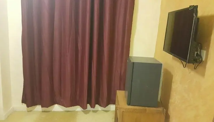 Basic Büyük Yataklı Tek Kişilik Oda, 1 Çift Kişilik Yatak, Şehir Manzaralı