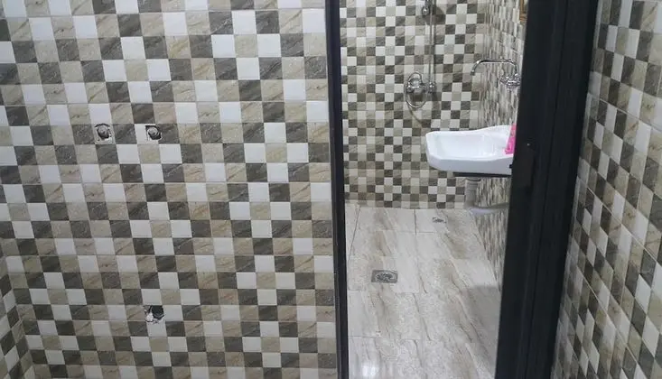 Basic Tek Büyük veya İki Ayrı Yataklı Oda