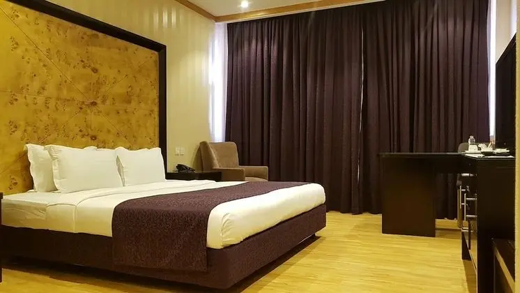 Deluxe Tek Büyük Yataklı Oda, 1 En Büyük (King) Boy Yatak