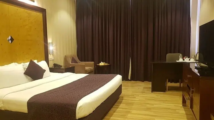 Deluxe Tek Büyük Yataklı Oda, 1 En Büyük (King) Boy Yatak
