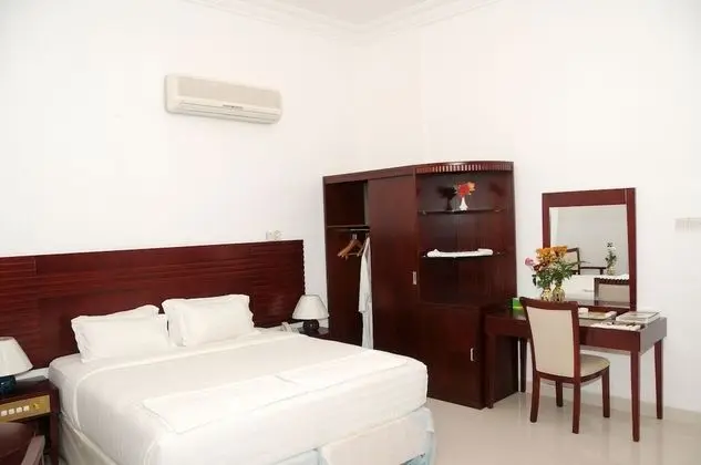 Deluxe Tek Büyük Yataklı Oda