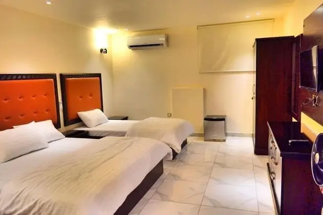Deluxe Üç Kişilik Oda