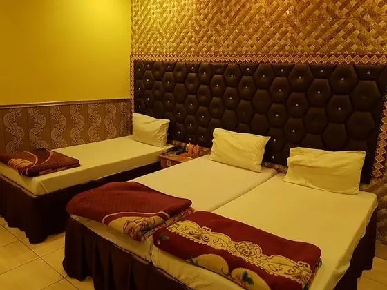 Deluxe Üç Kişilik Oda