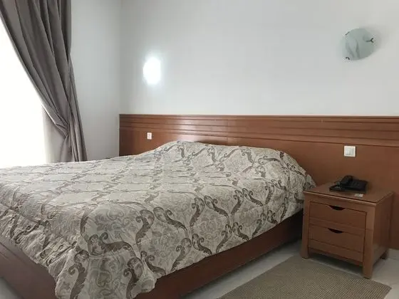 Tek Büyük Yataklı Oda