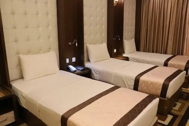 Standard Dört Kişilik Oda, Balkon