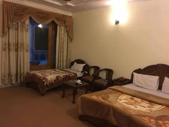 Deluxe Üç Kişilik Oda