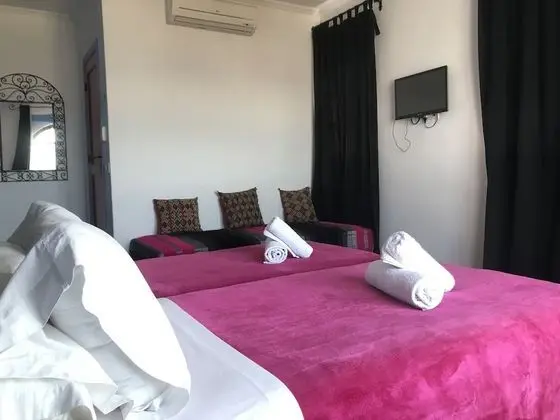 İki Ayrı Yataklı Oda, 2 Tek Kişilik Yatak