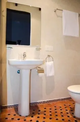 İki Ayrı Yataklı Oda, 2 Tek Kişilik Yatak