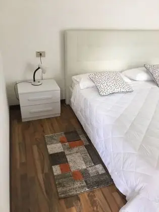 Tek Büyük Yataklı Oda, Göl Manzaralı