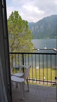 Tek Büyük Yataklı Oda, Göl Manzaralı