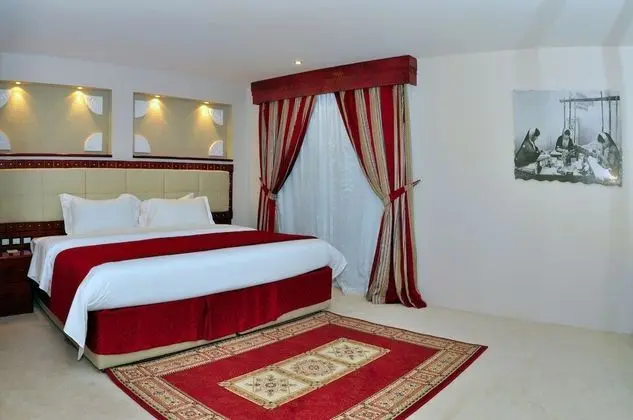 Standard Double Suite One Bed Room