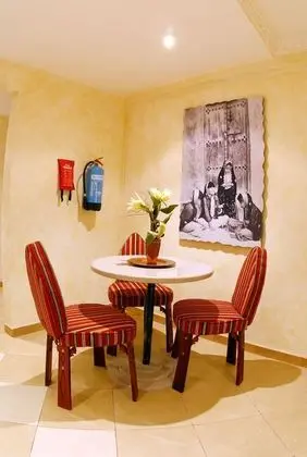 Standard Double Suite One Bed Room