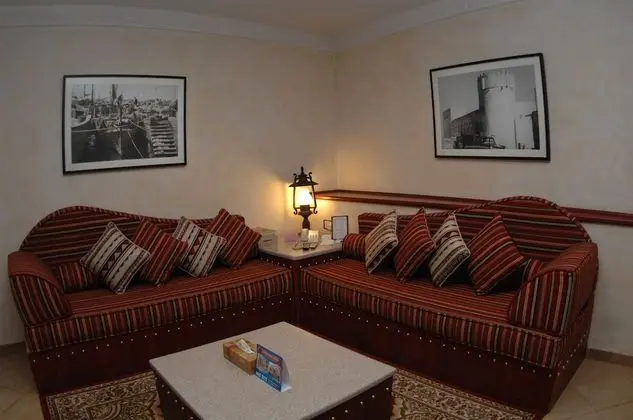 Standard Double Suite One Bed Room