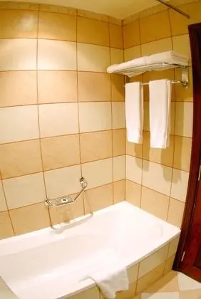 Standard Double Suite One Bed Room