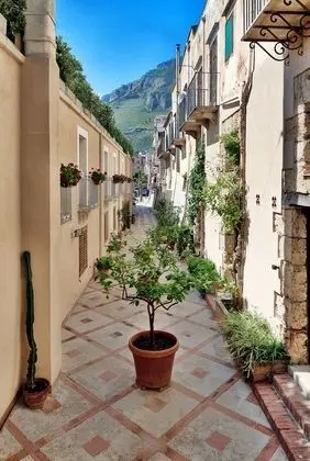 Standard Dört Kişilik Oda, Balkon