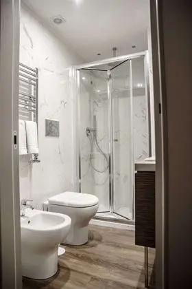 Standard Büyük Yataklı Tek Kişilik Oda