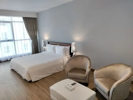 Deluxe Stüdyo, 1 Büyük (Queen) Boy Yatak, Şehir Manzaralı