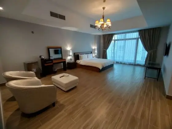 Deluxe Stüdyo, 1 Büyük (Queen) Boy Yatak, Şehir Manzaralı