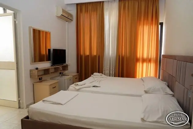 Deluxe Üç Kişilik Oda