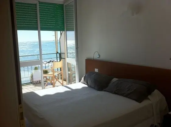 Tek Büyük Yataklı Oda, Balkon, Deniz Manzaralı