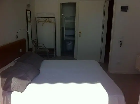 Tek Büyük Yataklı Oda, Balkon, Deniz Manzaralı