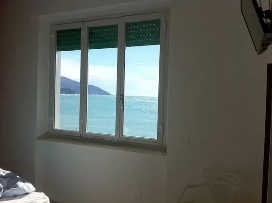 Tek Büyük Yataklı Oda, Deniz Manzaralı