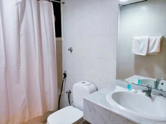 Standard Tek Büyük veya İki Ayrı Yataklı Oda
